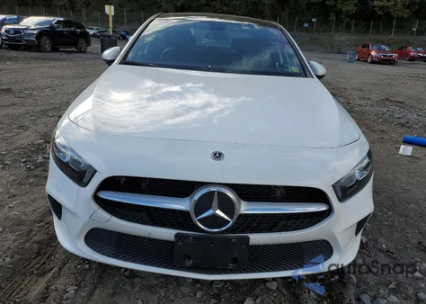 2021 Mercedes-Benz A 220 4Matic z USA, uszkodzony, nr VIN W1K3G4FB8MJ314249